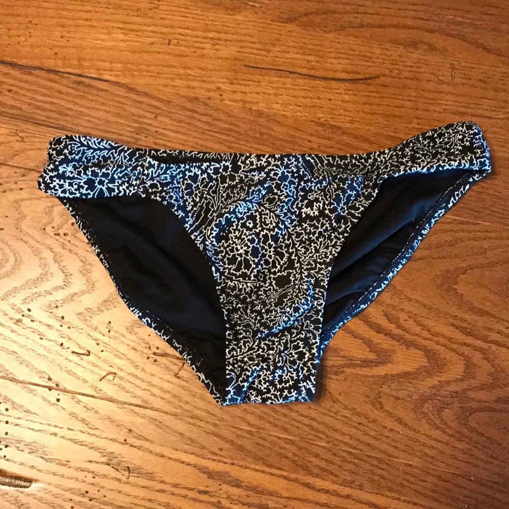 Old Navy bathing suit bottoms